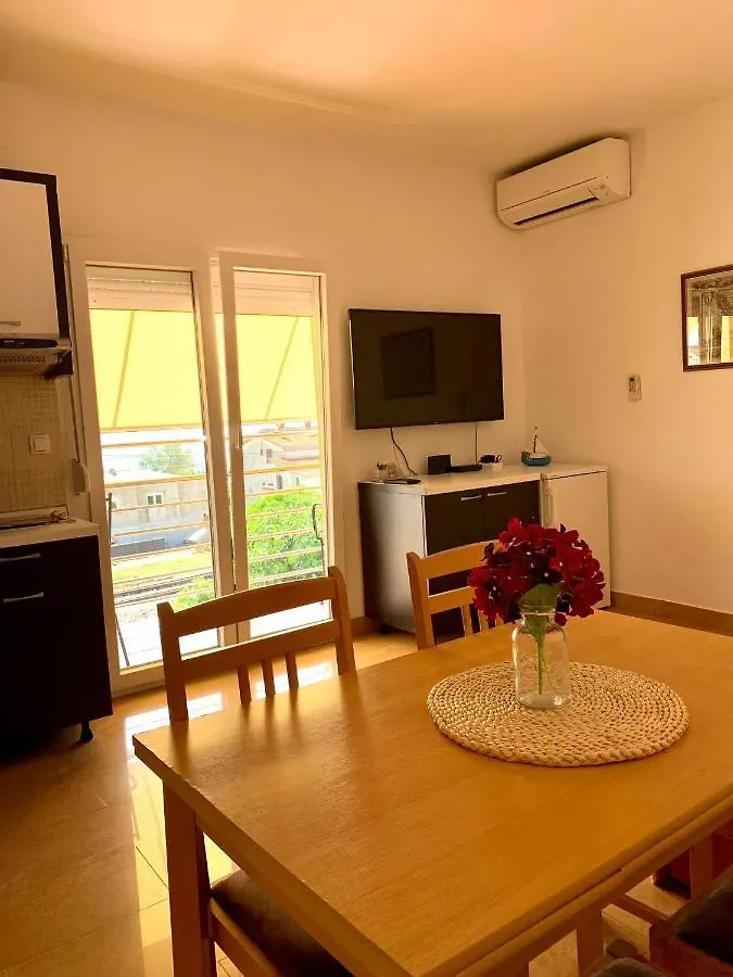 Apartman Mirta Bibinje Apartment