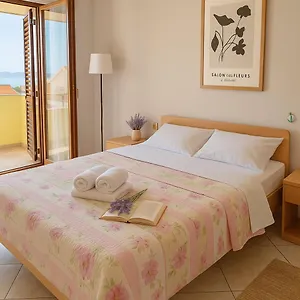 Luce And Ante Apartman